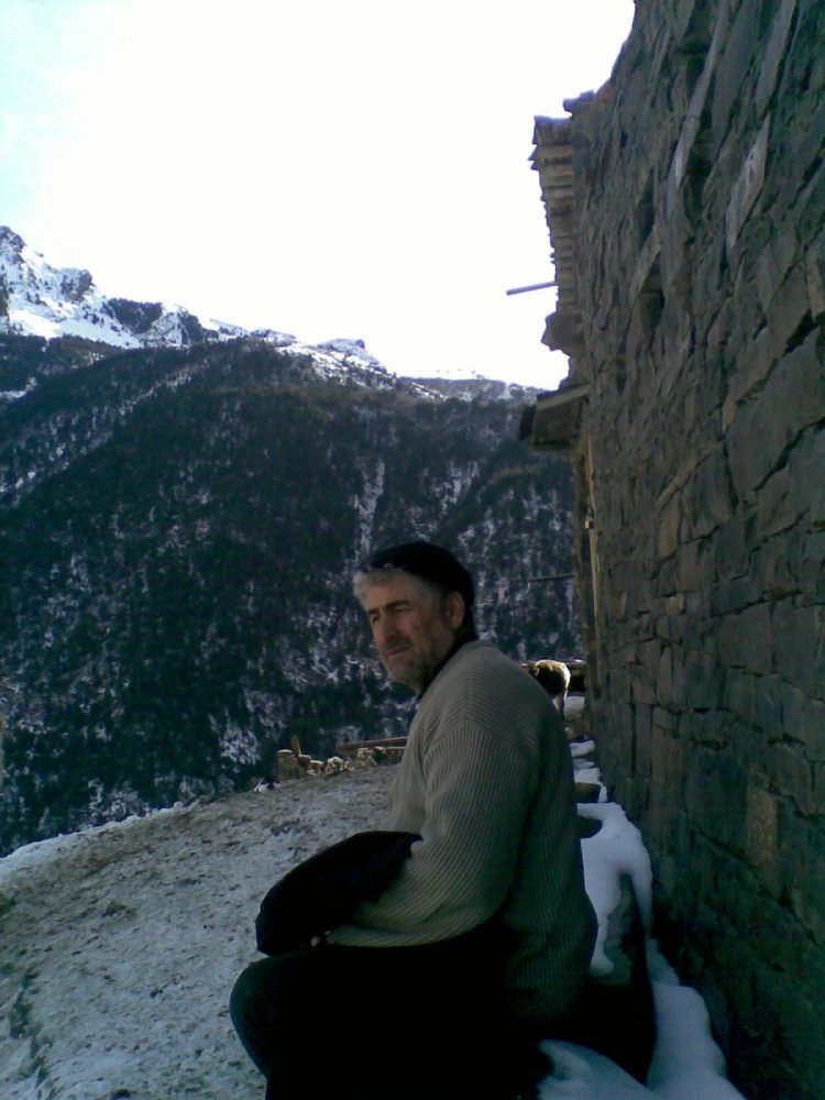             �������    � ��������